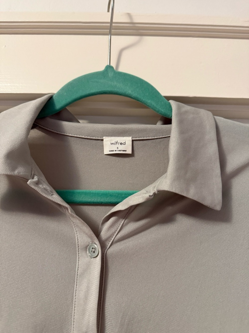 Aritzia Wilfred NWT Mesh Collared Button-Down Blouse - Picture 3 of 4